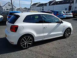 Used 2015 Volkswagen Polo Bluemotion Tech GTI White - Interior and Exterior details 8