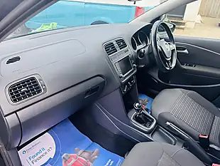 Used 2015 Volkswagen Polo Bluemotion Tech Se Black - Interior and Exterior details 6