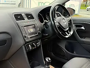 Used 2015 Volkswagen Polo Bluemotion Tech Se Black - Interior and Exterior details 11