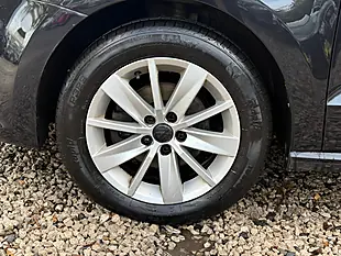 Used 2015 Volkswagen Polo Bluemotion Tech Se Black - Interior and Exterior details 14