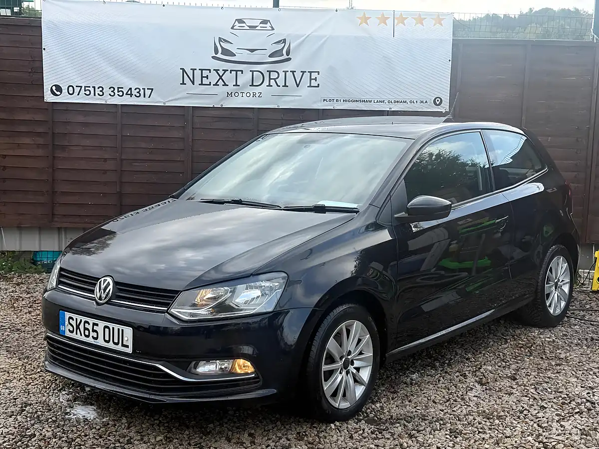 Used 2015 Volkswagen Polo Bluemotion Tech Se Black - Interior and Exterior details 2