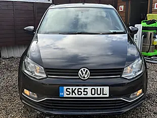 Used 2015 Volkswagen Polo Bluemotion Tech Se Black - Interior and Exterior details 4