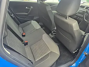 Used 2015 Volkswagen Polo Bluemotion Tech Se Blue - Interior and Exterior details 14