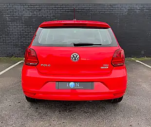 Used 2015 Volkswagen Polo Bluemotion Tech Se Flash Red - Interior and Exterior details 17