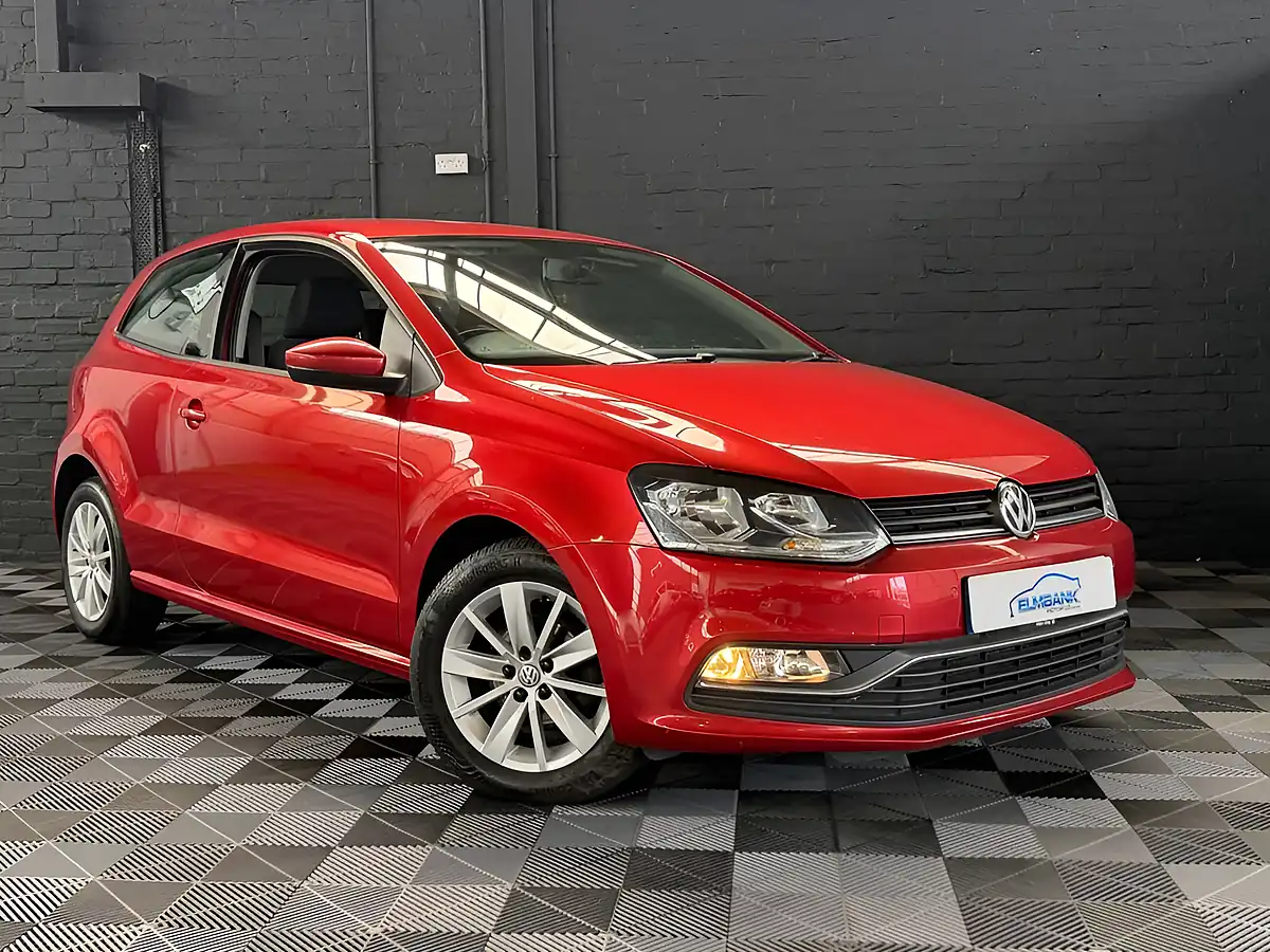 Used 2015 Volkswagen Polo Bluemotion Tech Se - Interior and Exterior details 12