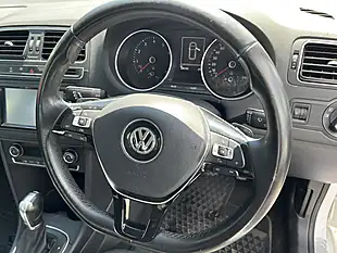 Used 2015 Volkswagen Polo Bluemotion Technology White - Interior and Exterior details 9