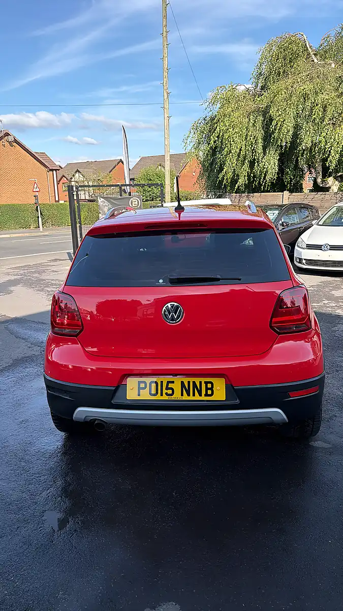 Used 2015 Volkswagen Polo Cross Se Flash Red - Interior and Exterior details 4