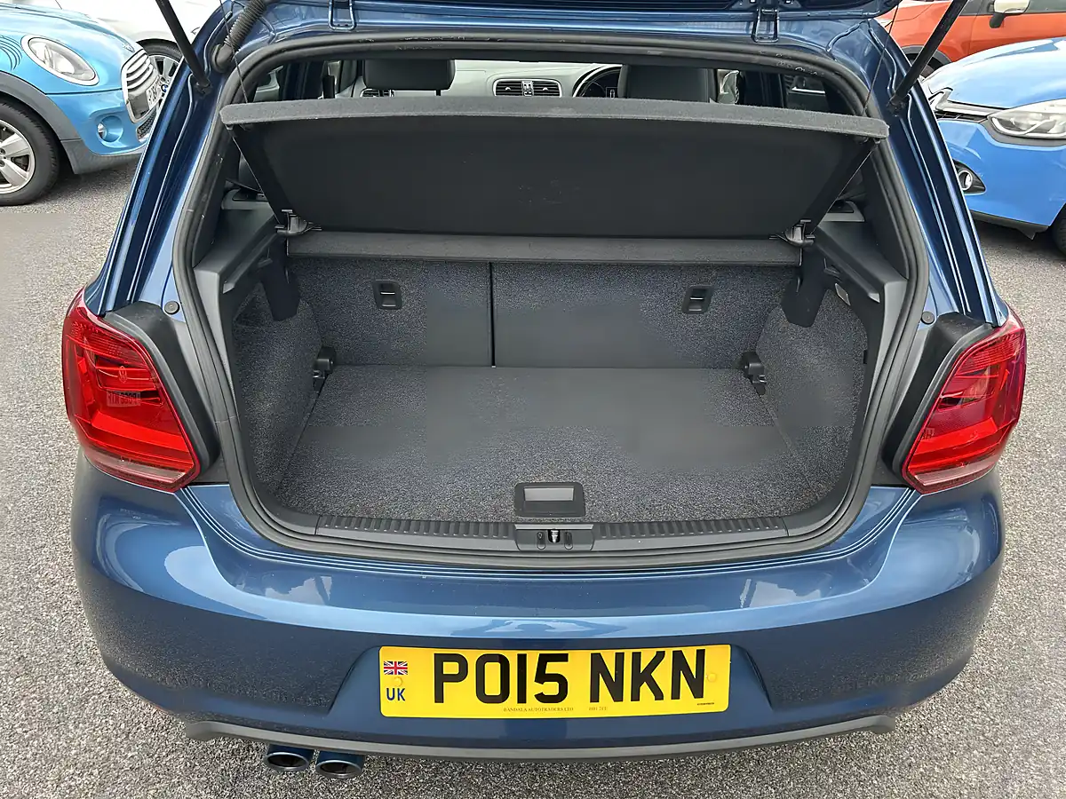 Used 2015 Volkswagen Polo GT Blue - Interior and Exterior details 17