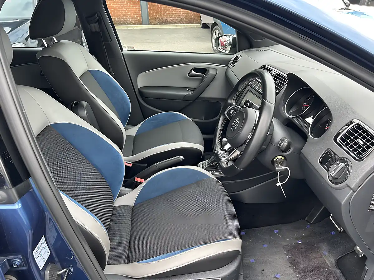 Used 2015 Volkswagen Polo GT Blue - Interior and Exterior details 7