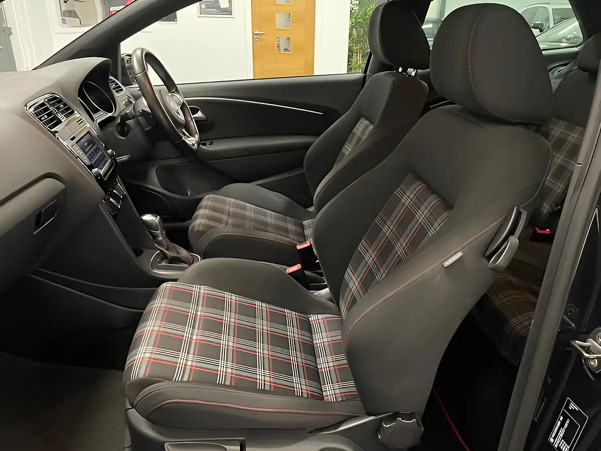 Used 2015 Volkswagen Polo GTI Bluemotion Tech Black - Interior and Exterior details 13
