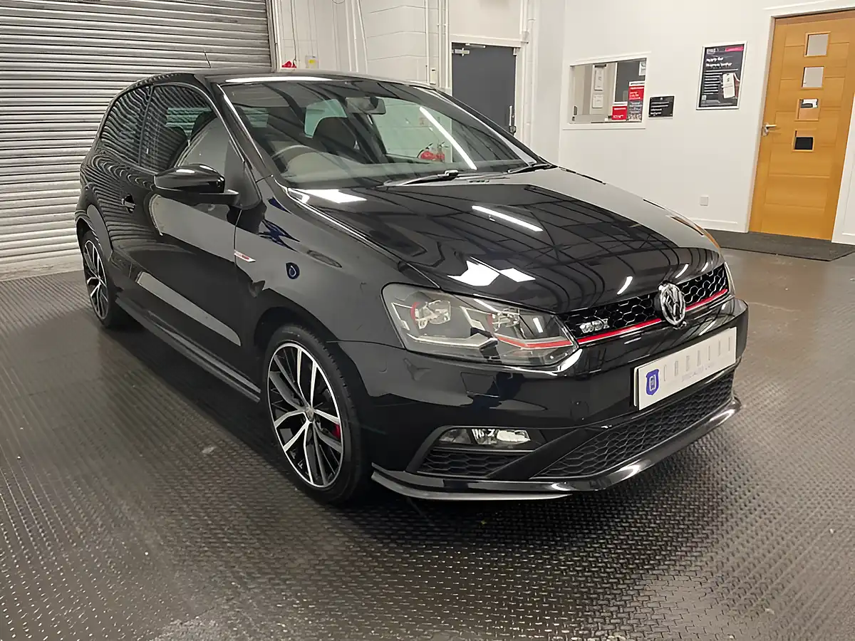 Used 2015 Volkswagen Polo GTI Bluemotion Tech Black - Interior and Exterior details 6