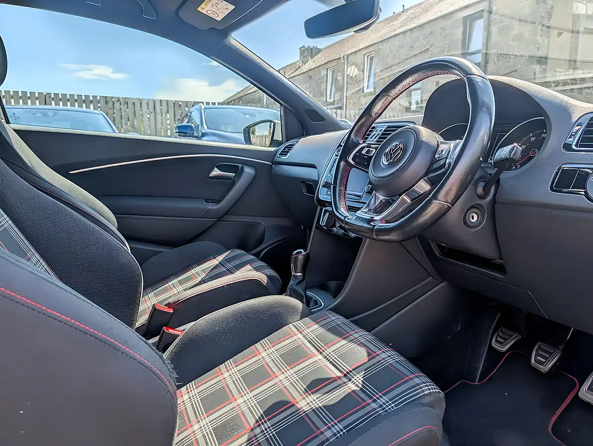 Used 2015 Volkswagen Polo GTI White - Interior and Exterior details 13