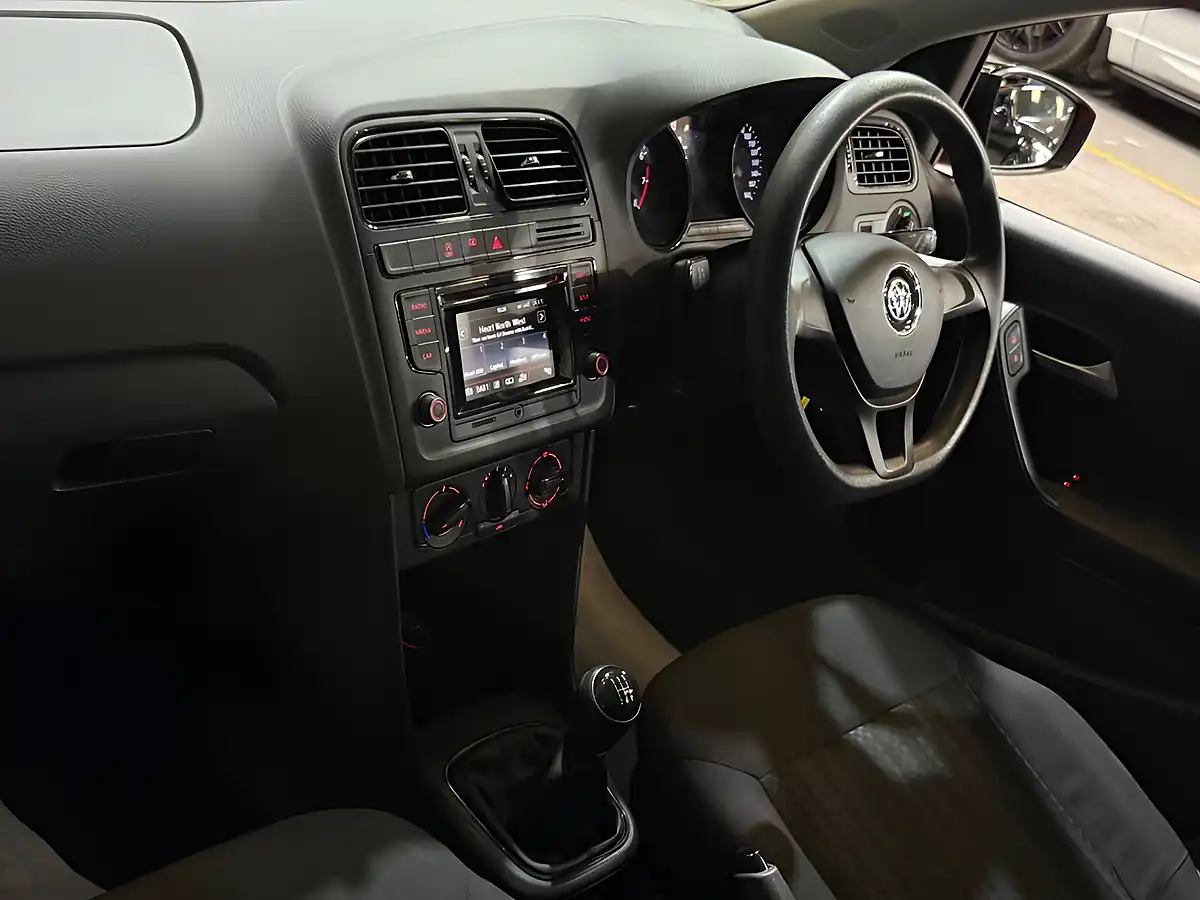Used 2015 Volkswagen Polo S Red - Interior and Exterior details 16