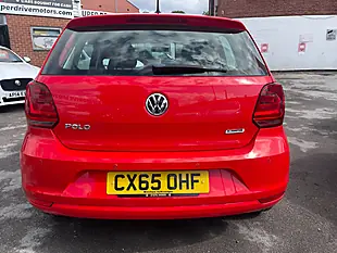 Used 2015 Volkswagen Polo S Red - Interior and Exterior details 11