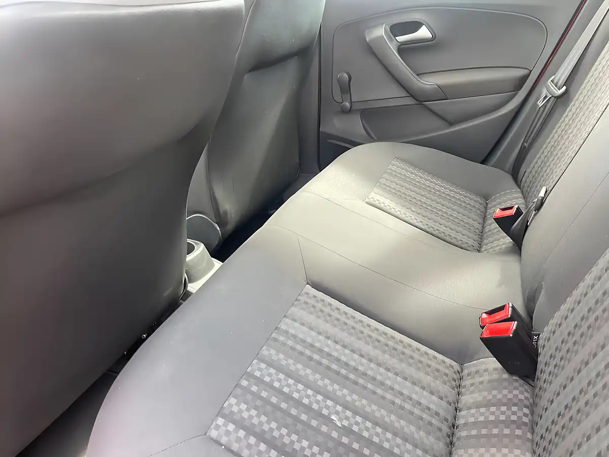 Used 2015 Volkswagen Polo S Red - Interior and Exterior details 17