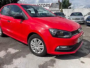 Used 2015 Volkswagen Polo S Red - Interior and Exterior details 6