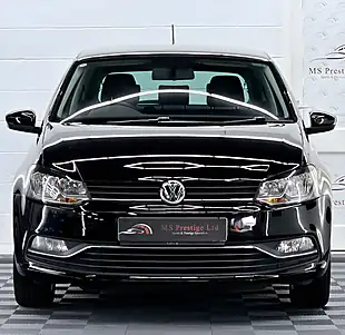 Used 2015 Volkswagen Polo Se Black - Interior and Exterior details 5