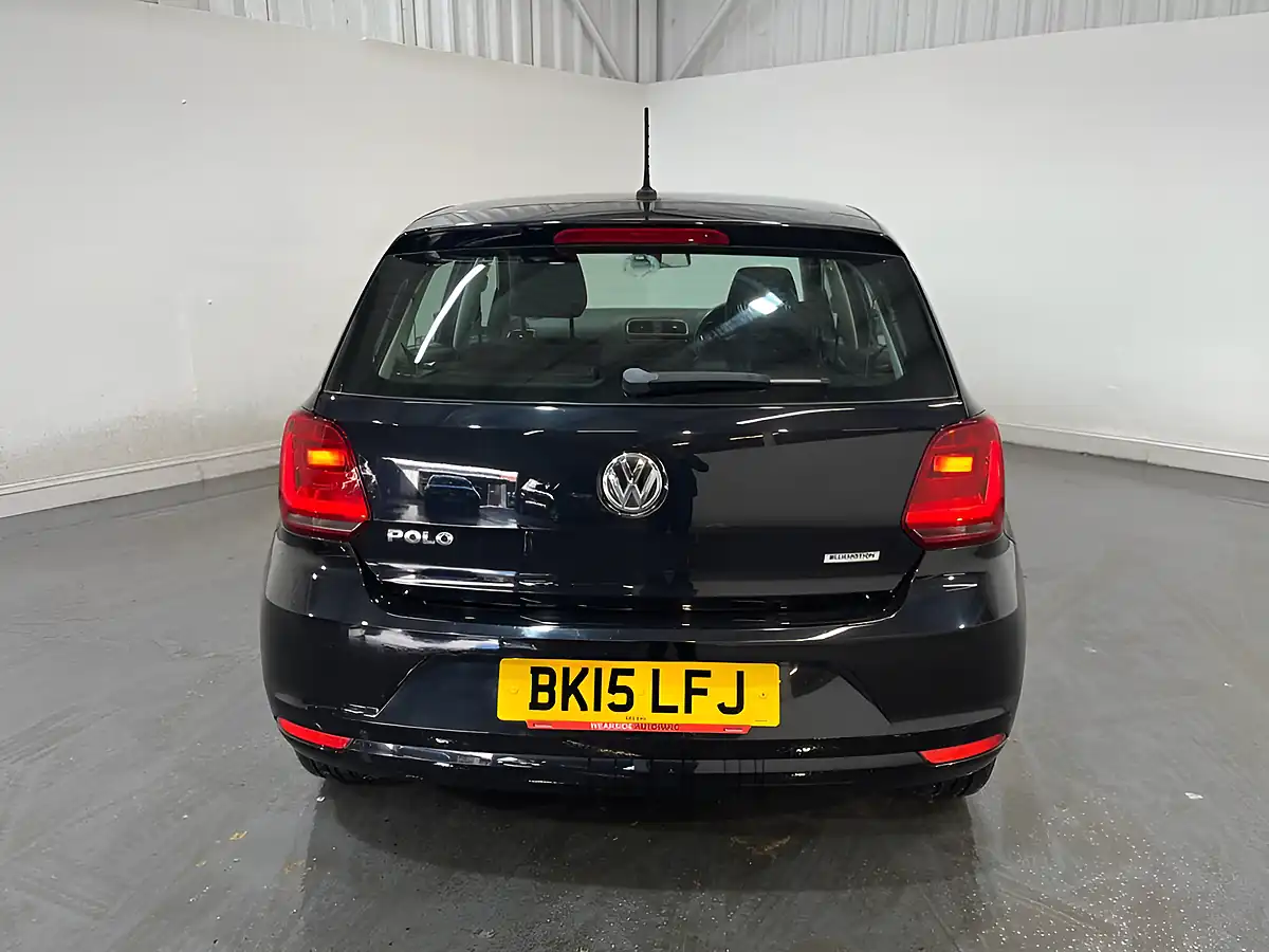 Used 2015 Volkswagen Polo Se Black - Interior and Exterior details 15