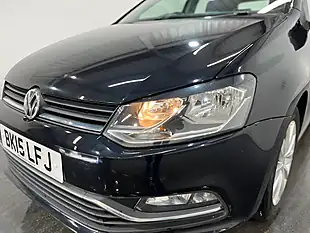 Used 2015 Volkswagen Polo Se Black - Interior and Exterior details 4