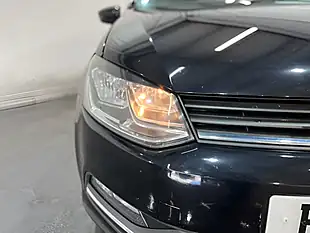 Used 2015 Volkswagen Polo Se Black - Interior and Exterior details 5
