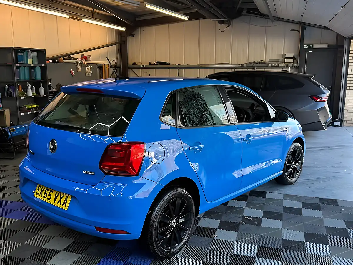 Used 2015 Volkswagen Polo Se Blue - Interior and Exterior details 10