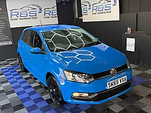 Used 2015 Volkswagen Polo Se Blue - Interior and Exterior details 4