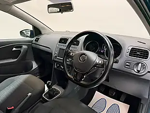 Used 2015 Volkswagen Polo Se Blue - Interior and Exterior details 3