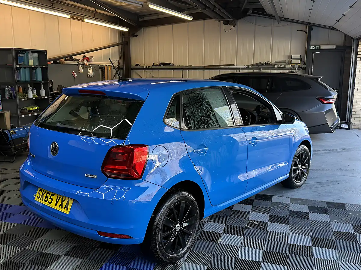Used 2015 Volkswagen Polo Se Blue - Interior and Exterior details 10