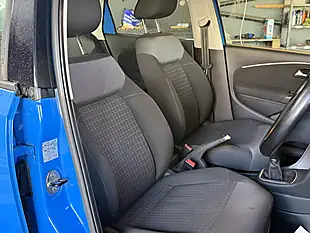 Used 2015 Volkswagen Polo Se Blue - Interior and Exterior details 15