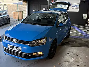 Used 2015 Volkswagen Polo Se Blue - Interior and Exterior details 6