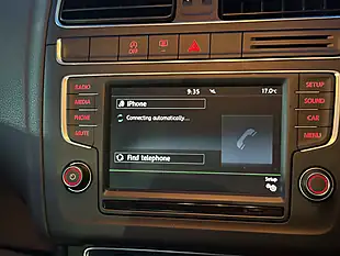 Used 2015 Volkswagen Polo Se Blue - Interior and Exterior details 15