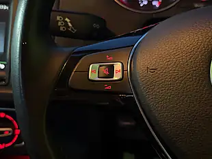 Used 2015 Volkswagen Polo Se Blue - Interior and Exterior details 18