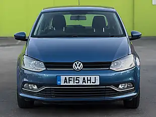 Used 2015 Volkswagen Polo Se Blue - Interior and Exterior details 3
