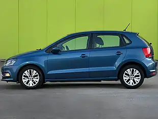 Used 2015 Volkswagen Polo Se Blue - Interior and Exterior details 8