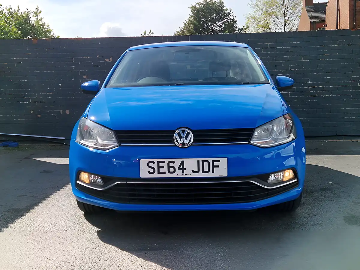 Used 2015 Volkswagen Polo Se Blue - Interior and Exterior details 11