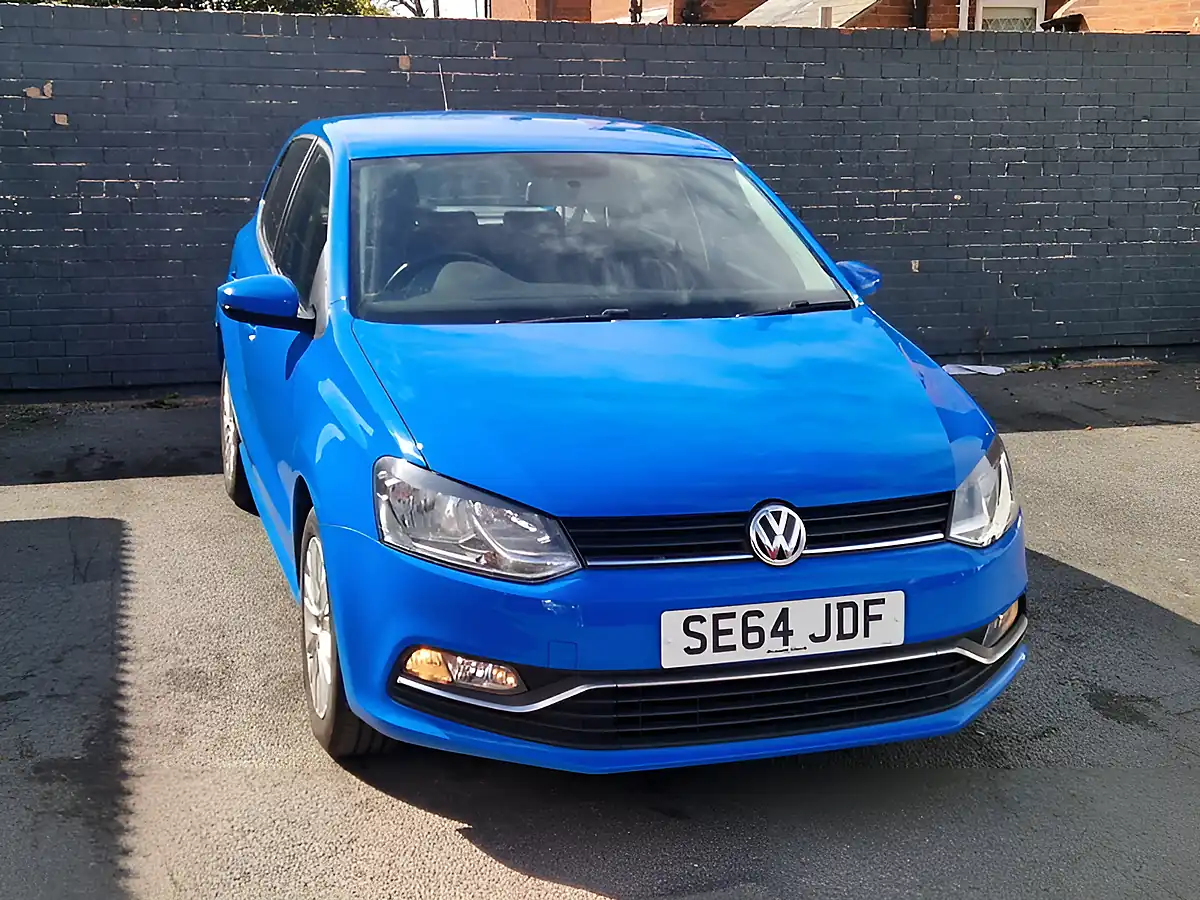 Used 2015 Volkswagen Polo Se Blue - Interior and Exterior details 3