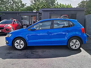 Used 2015 Volkswagen Polo Se Blue - Interior and Exterior details 6