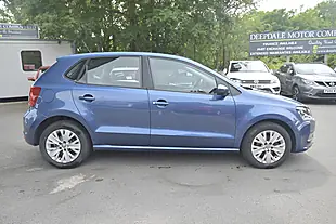 Used 2015 Volkswagen Polo Se Blue Silk - Interior and Exterior details 8