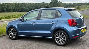 Used 2015 Volkswagen Polo Se Blue Silk Metallic - Interior and Exterior details 5