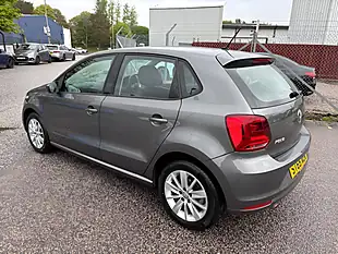 Used 2015 Volkswagen Polo Se Bluemotion Tech Grey - Interior and Exterior details 10