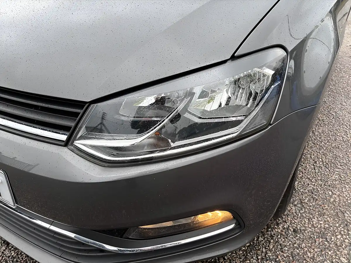Used 2015 Volkswagen Polo Se Bluemotion Tech Grey - Interior and Exterior details 15