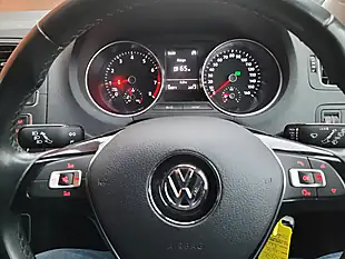 Used 2015 Volkswagen Polo Se Bluemotion Tech Red - Interior and Exterior details 19