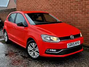 Used 2015 Volkswagen Polo Se Bluemotion Tech Red - Interior and Exterior details 8
