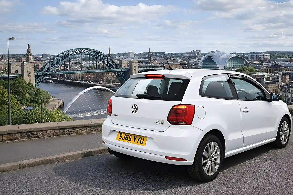 Used 2015 Volkswagen Polo Se Bluemotion Tech White - Interior and Exterior details 2