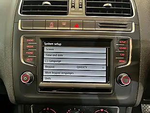Used 2015 Volkswagen Polo Se Brown - Interior and Exterior details 19