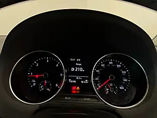 Used 2015 Volkswagen Polo Se Design Blue - Interior and Exterior details 14
