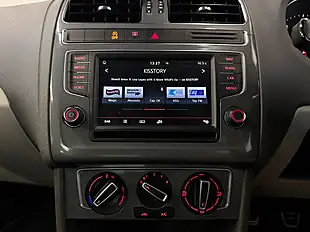 Used 2015 Volkswagen Polo Se Design Blue - Interior and Exterior details 15