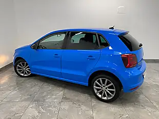 Used 2015 Volkswagen Polo Se Design Blue - Interior and Exterior details 6