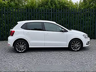 Used 2015 Volkswagen Polo Se Design White - Interior and Exterior details 6