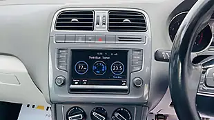 Used 2015 Volkswagen Polo Se Design White - Interior and Exterior details 9